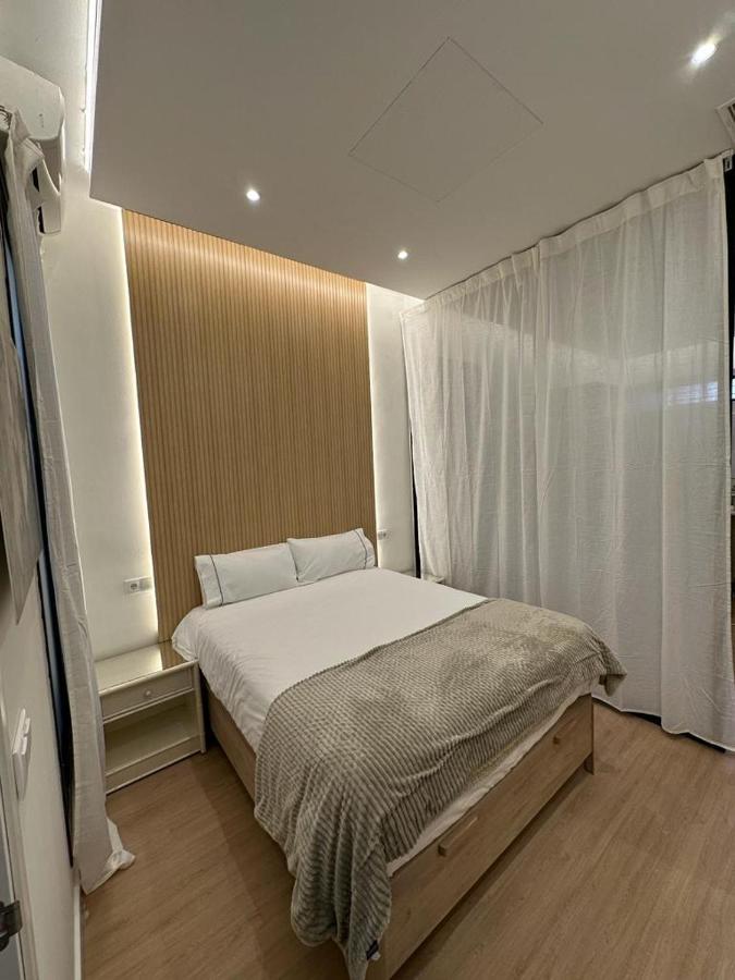 Apartamento Triana Sevilla Esterno foto